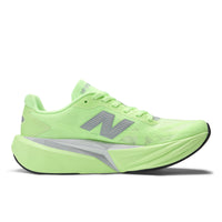 Chaussures De Course FuelCell Rebel v5 De New Balance Pour Femmes - Vert Labo/Argent Métallisé